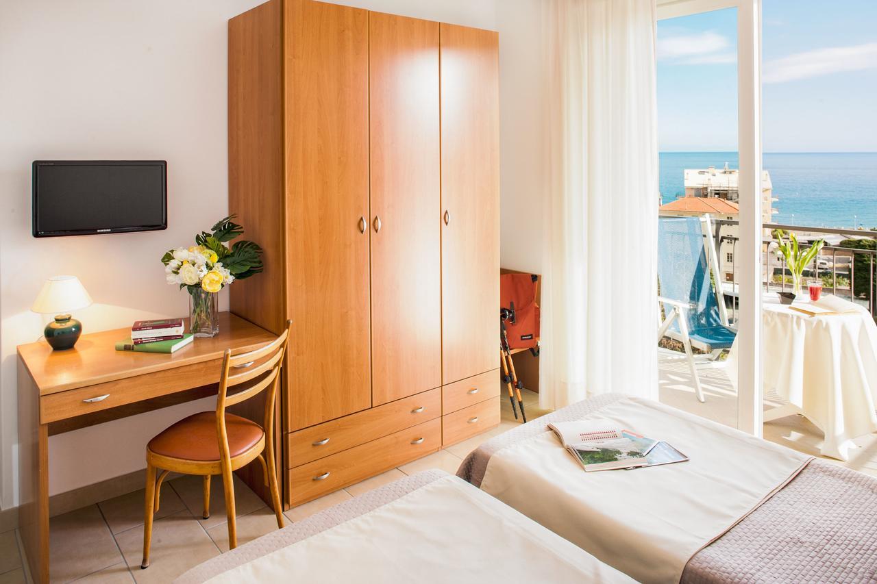 Hotel Europa Finale Ligure Exterior foto